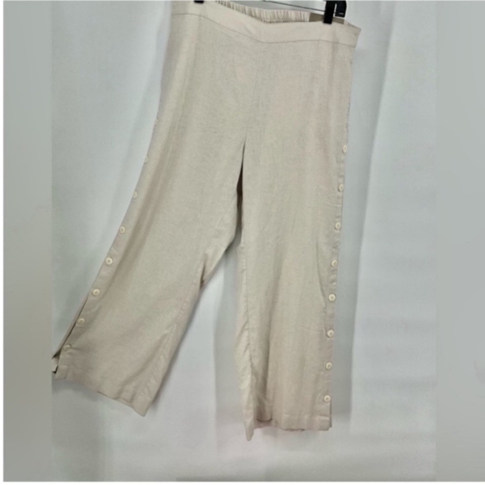 NWT Soft Surroundings Cream Wide Leg Button Down Sides  Joggers Casual Pants L